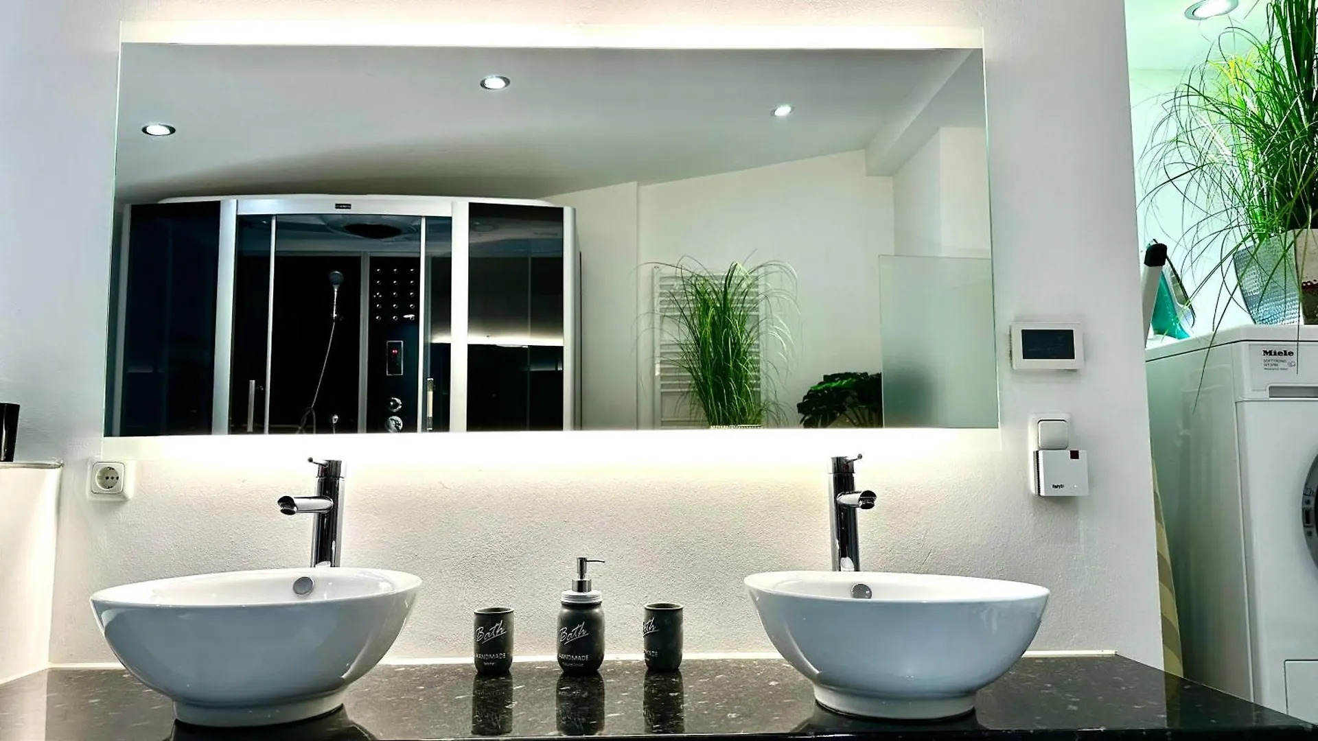 Beefree Loft L Beletage Im Stadtpalais I Whirlpool I Metro Nürnberg Deutschland