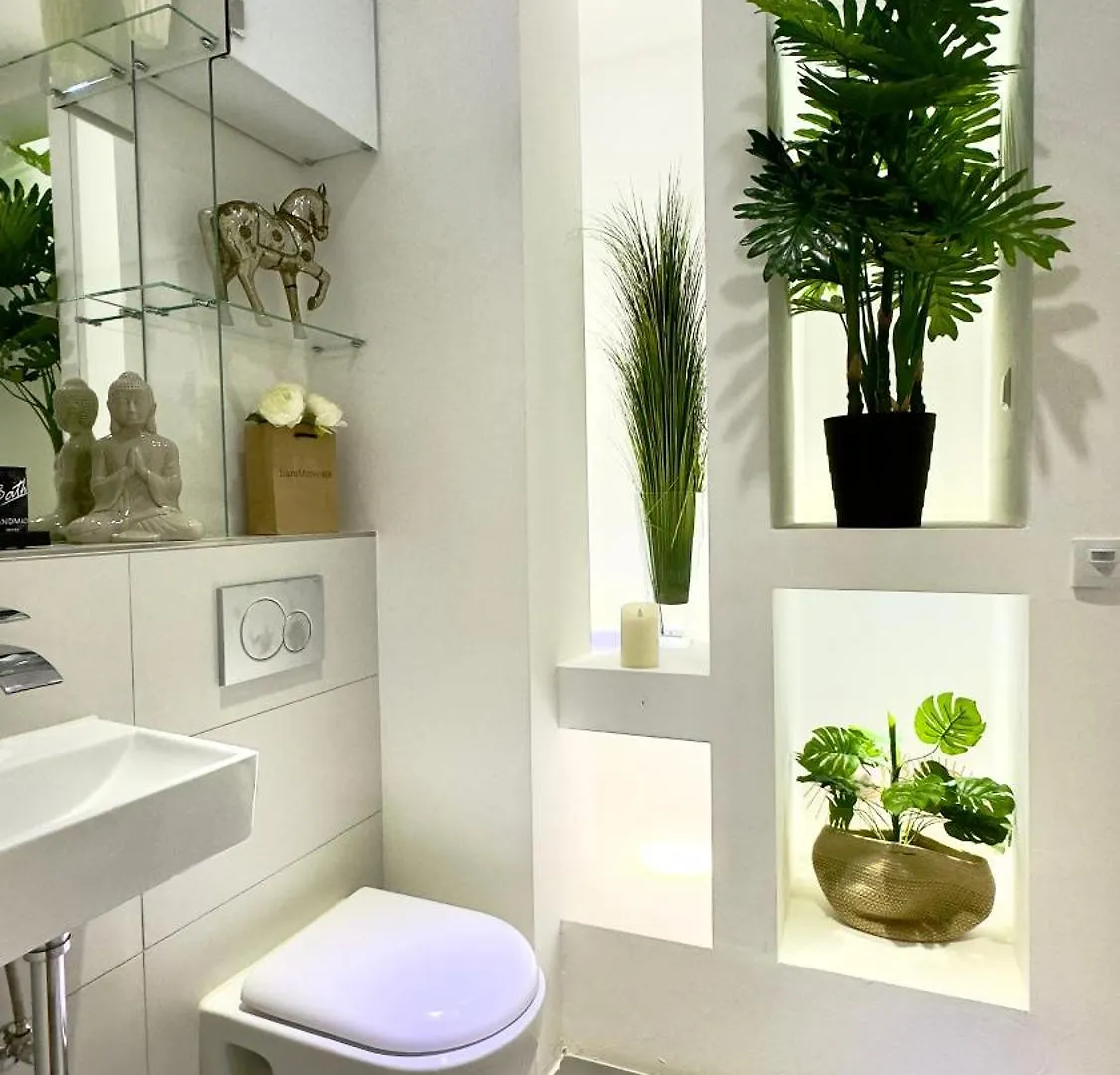 Beefree Loft L Beletage Im Stadtpalais I Whirlpool I Metro 纽伦堡 公寓